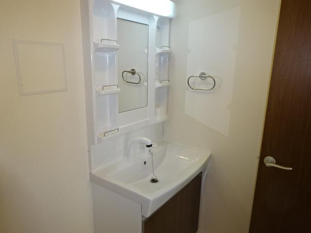 アイルトンハウス 洗髪洗面化粧台