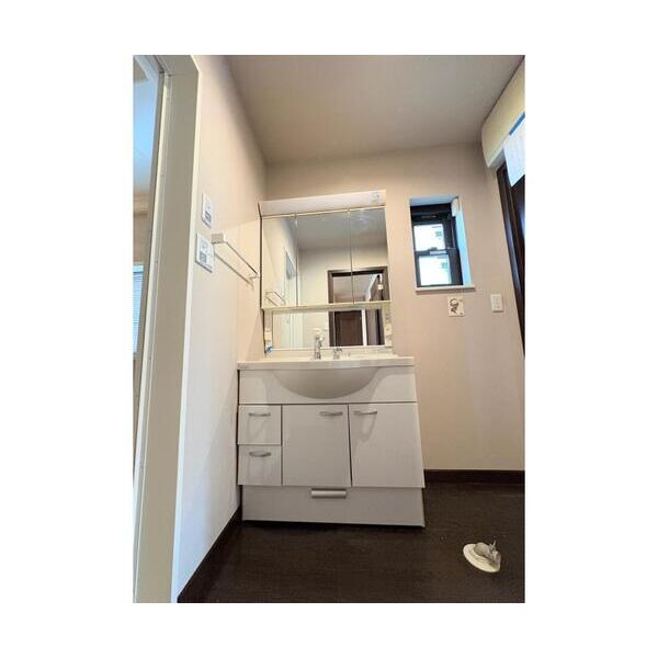 世田谷区東玉川1丁目貸家 洗面