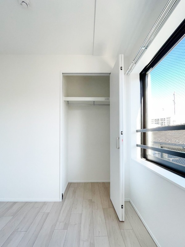 エルファーロ都立大学1階 ※写真は同タイプ別室のもの