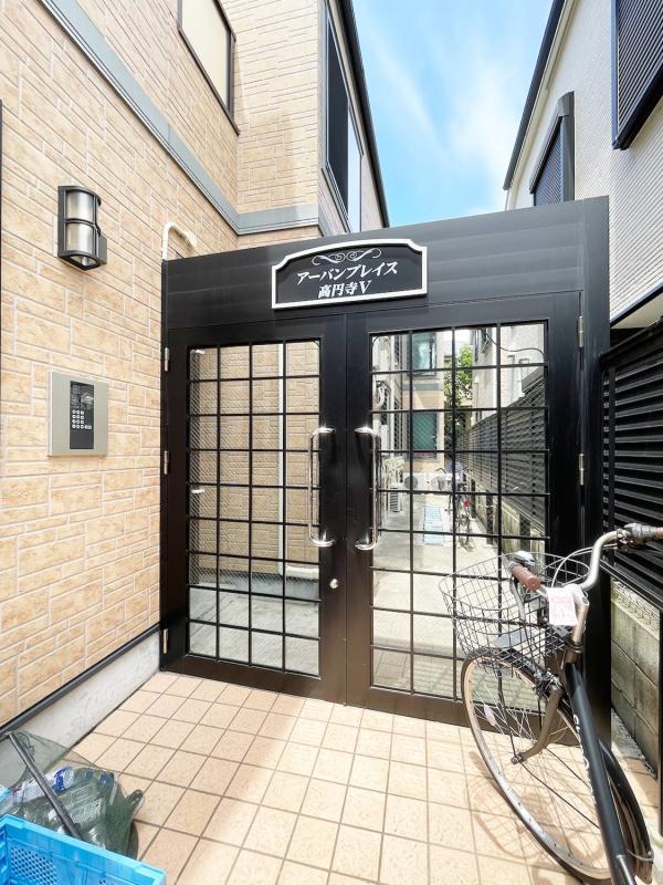 アーバンプレイス高円寺Ⅴ1階 エントランス