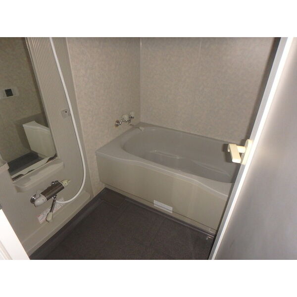 リベルタ国立 お風呂