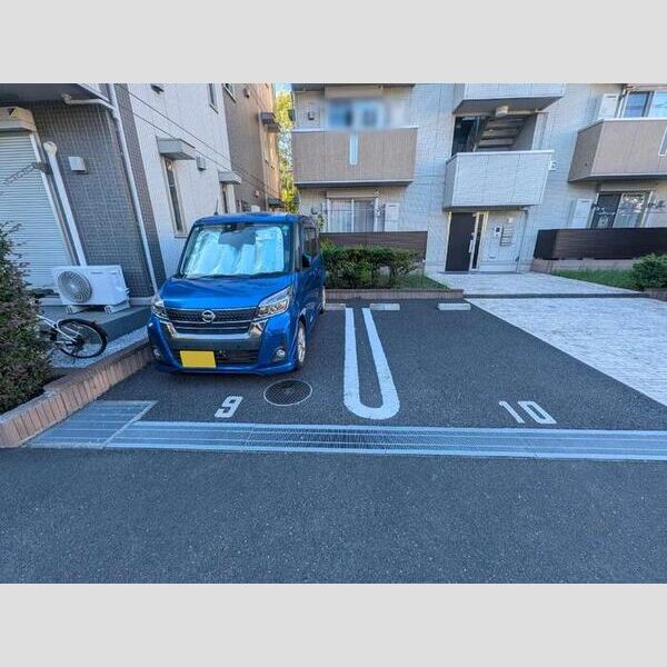 アルページュ大森　E棟 駐車場