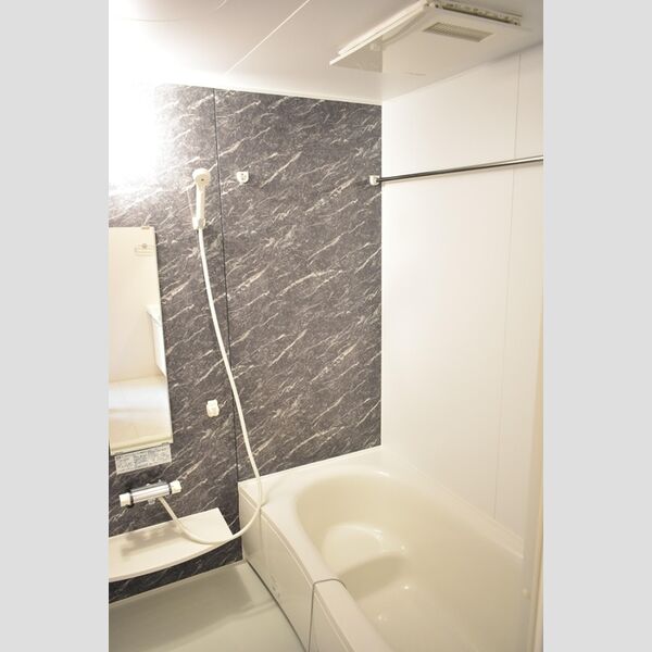 プルミエール大宮七里 　A 浴室換気乾燥機付