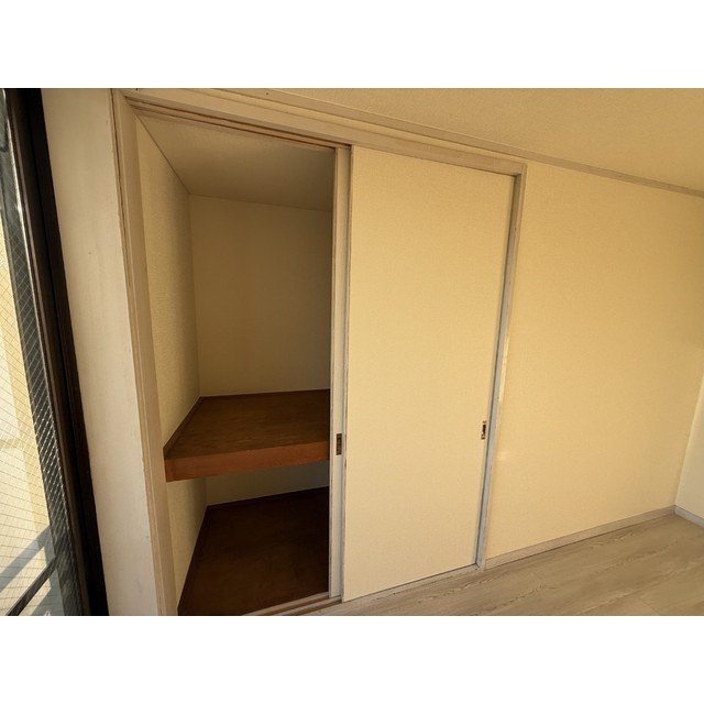 ロフティシルク浜野 内観