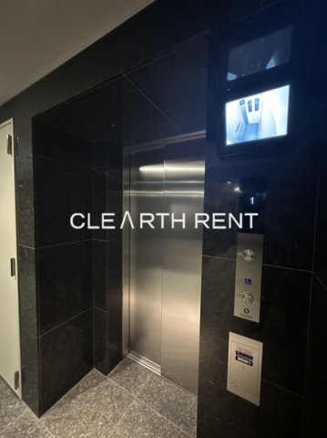 ＴＨＥ ＰＡＳＥＯ新小岩Ⅱ308号室 監視モニター付エレベーター