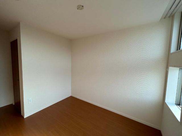 メゾン　グレイス 室内