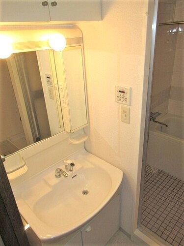 ベイシティコート横浜 洗面所　前回募集時／2022年5月の写真