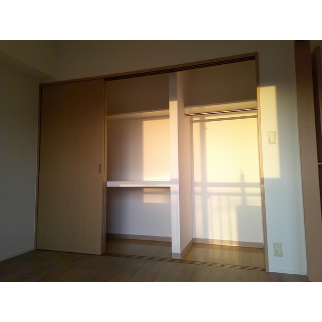 ベェルヴェル稲城0410号室 内観