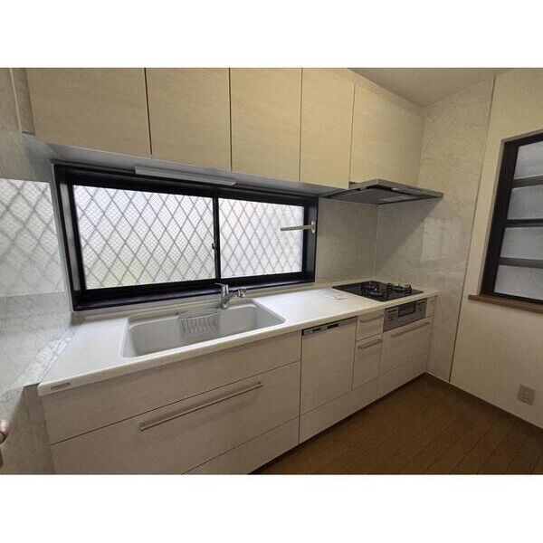 蕨市中央2丁目貸家(JTI) キッチン