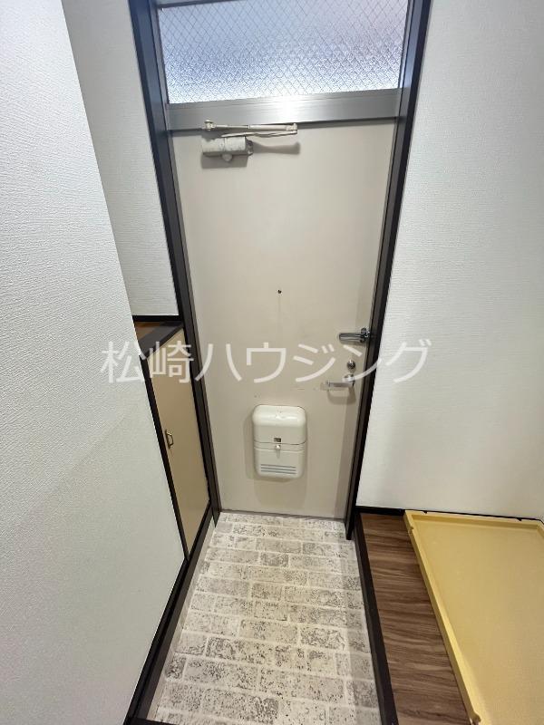 クレセント野方1階 玄関