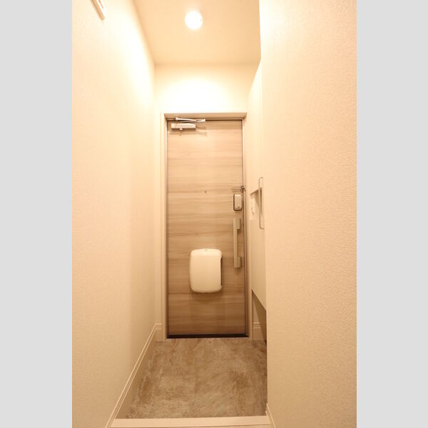 フォレヴィラージュ　B203号室 玄関