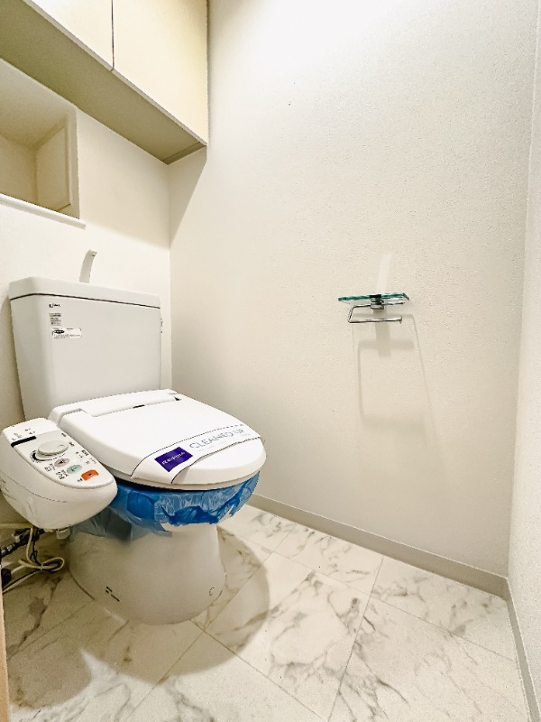 レジディア西新宿Ⅱ1階 トイレ