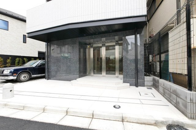 ラフィスタ西新井8階 外観