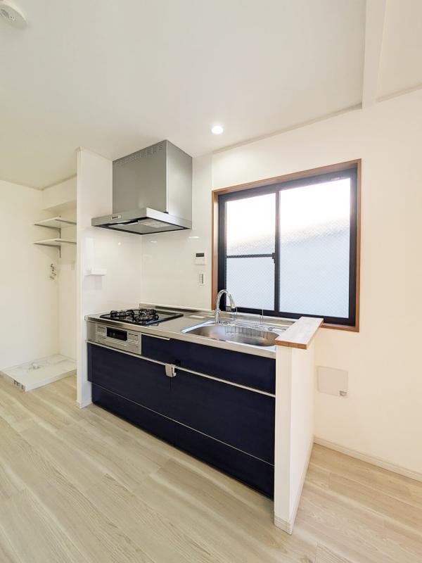 丸山ビル3階 玄関