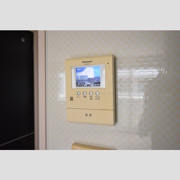 メルベーユ　カルチェ202号室 モニター付きインターホン