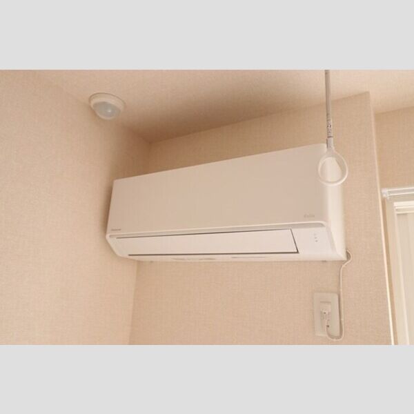 STELLA新松戸103号室 エアコン