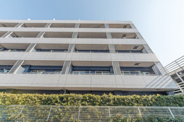 カスタリア鶴見6階 外観