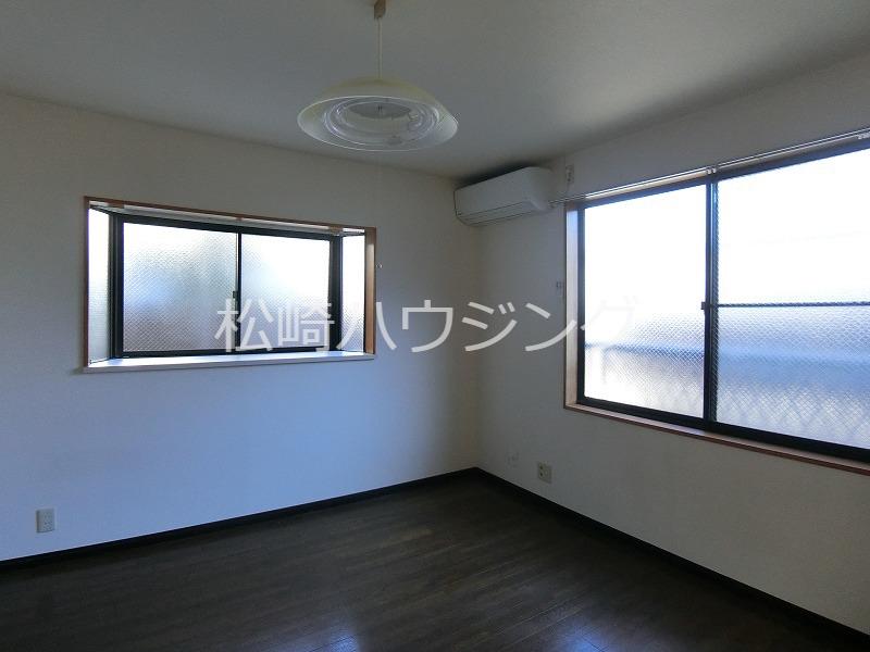 オレンジハウス 内観