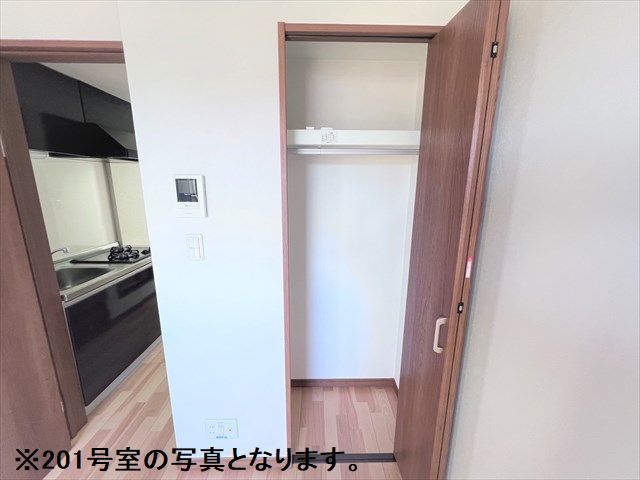 リュクスシティー上大岡2階 リビング