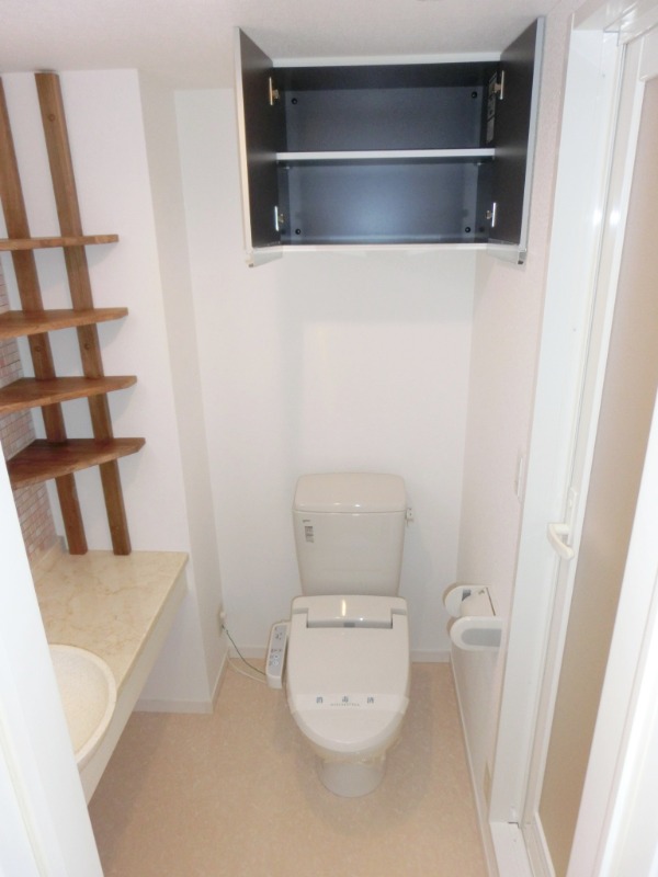 ルナソーレ1階 トイレ