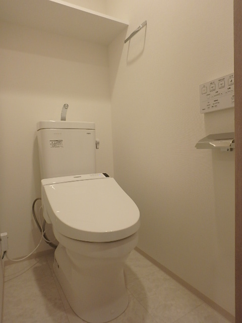 ガーラ・ヴィスタ調布2階 シンプルで使いやすいトイレです