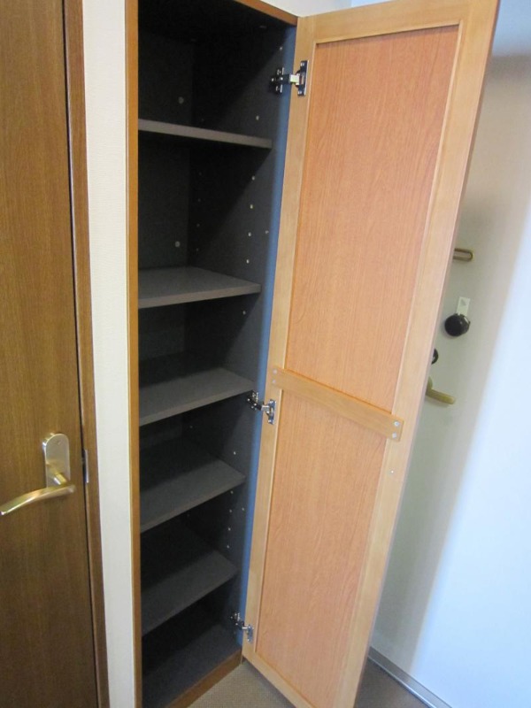 セイコーガーデン成増 収納