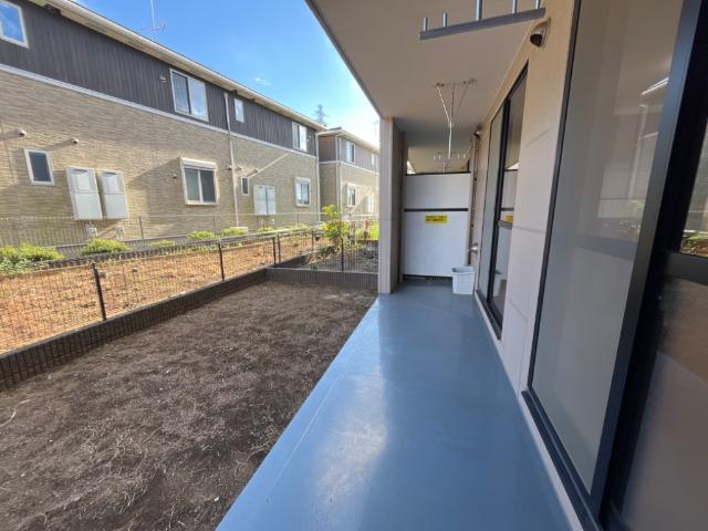 クレメント駒木Ｂ102号室 庭