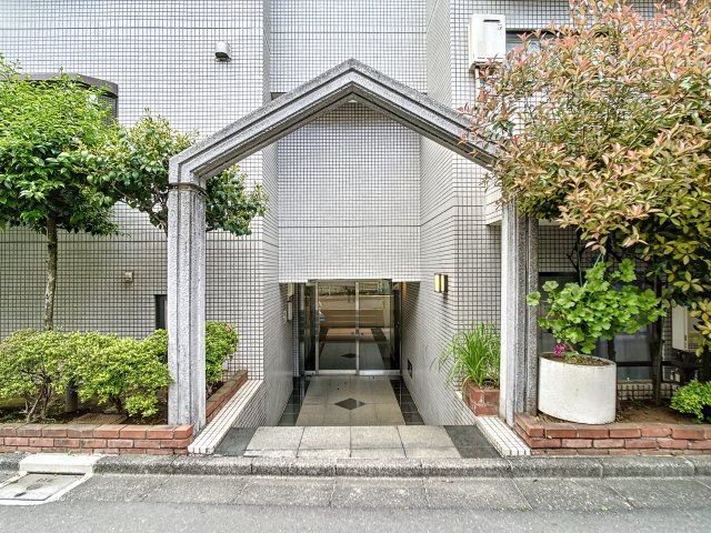 グランドコート駒込2階 エントランス