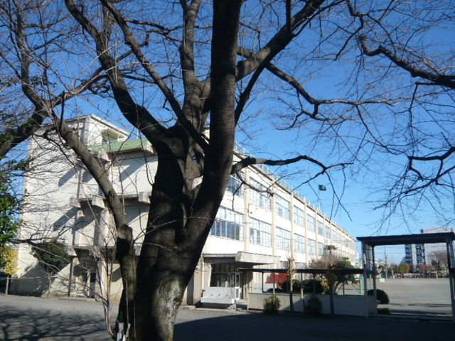 ロワゾブルー0102号室 東大和第3小学校