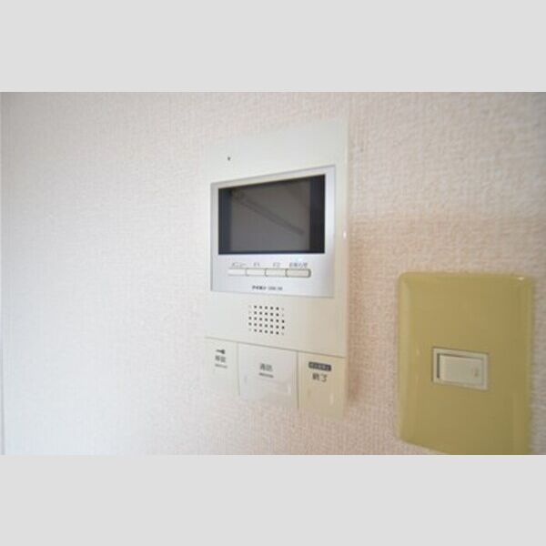 リビングタウン厚木 モニターインターホン