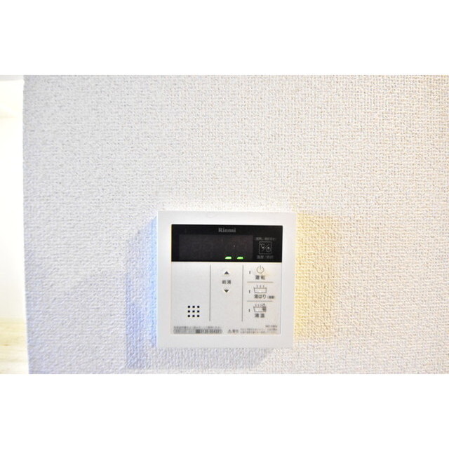 CRESCENT COURT 内観