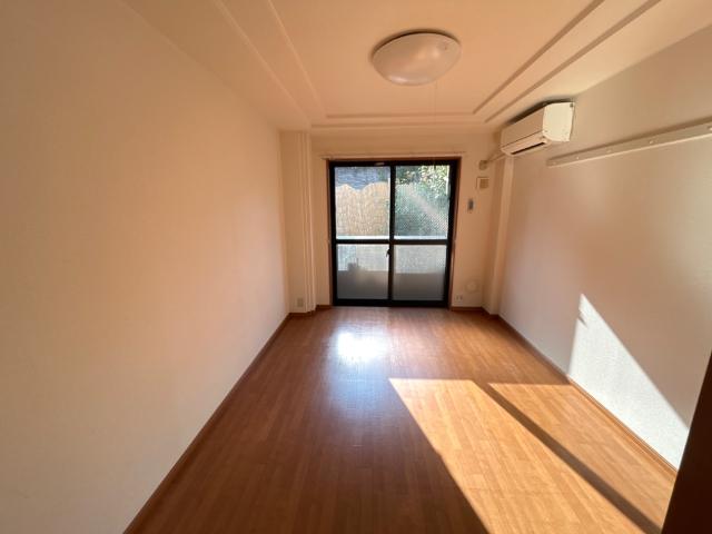 スプリングウィンド 寝室