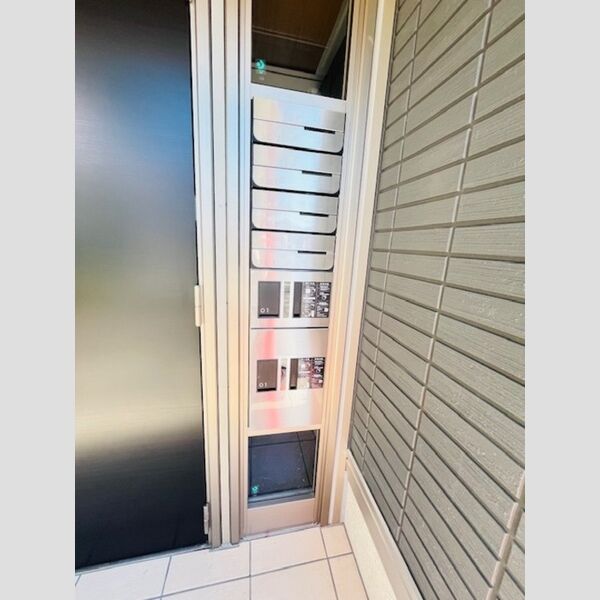 D'Bless湘南辻堂101号室 宅配ボックス