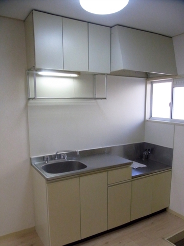 ホワイトホームズ1階 キッチン
