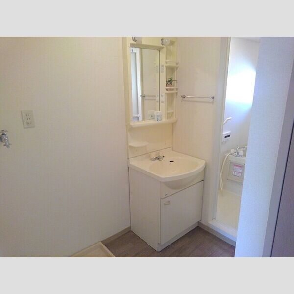 グリーンシャトル　A203号室 洗面台