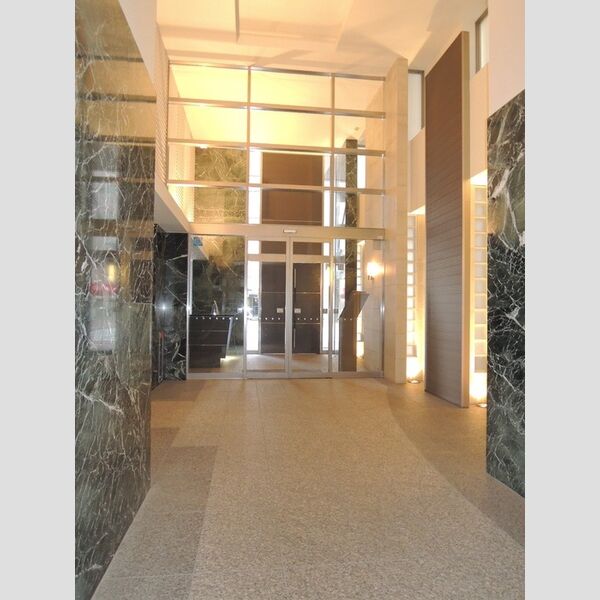 カスタリア池袋1403号室 ロビー