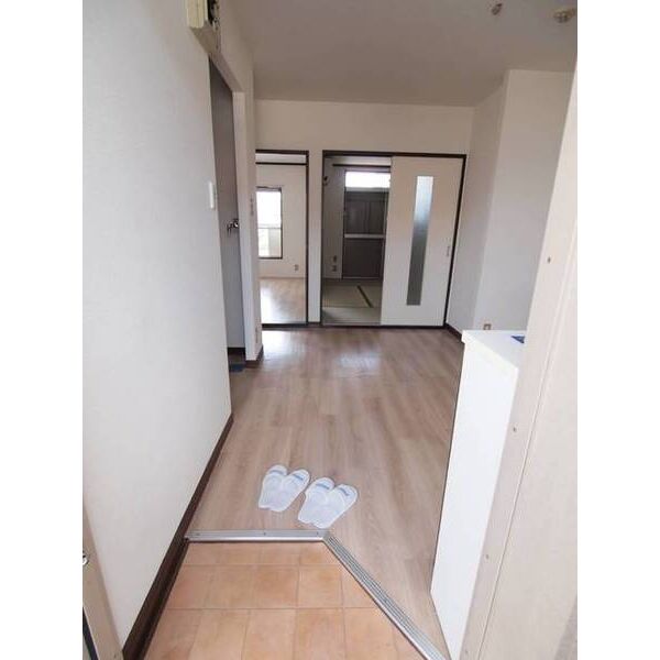 プレイス325 玄関