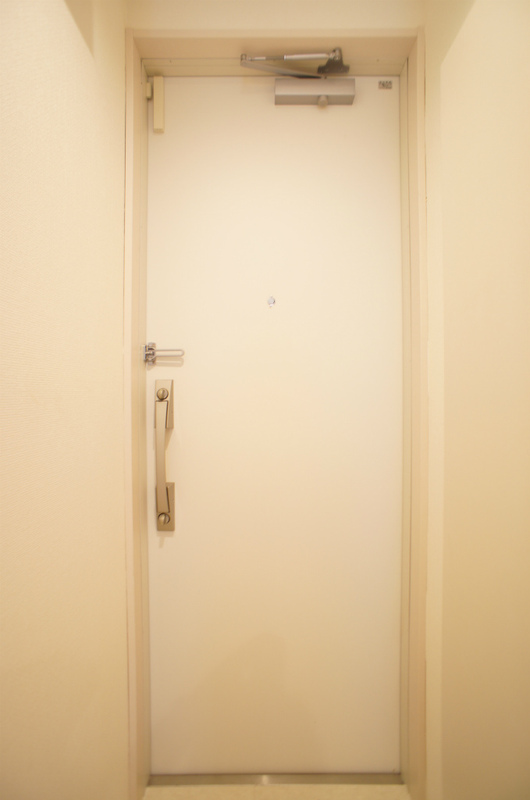 リブリ・アカデミーⅡ1階 玄関