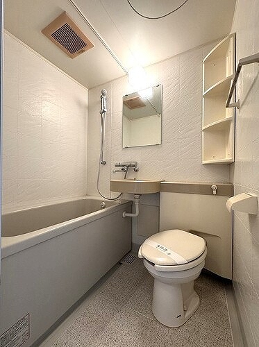 ライオンズシティ浦和常盤 3点ユニットバス　※前回募集時2024年4月の写真