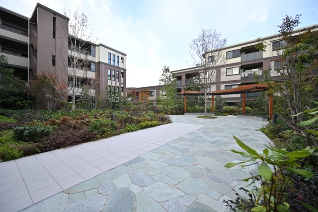 アトラスシティ千歳烏山グランスイート　杜ノ棟3階 その他共有部分