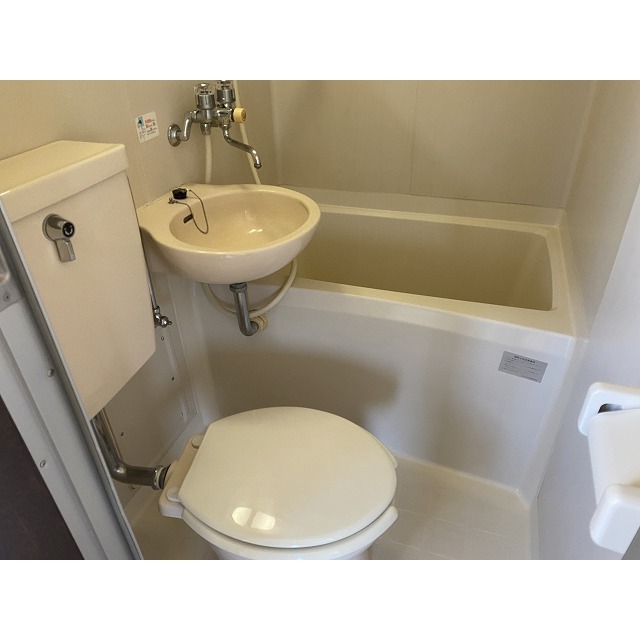 イリス三田0304号室 バス