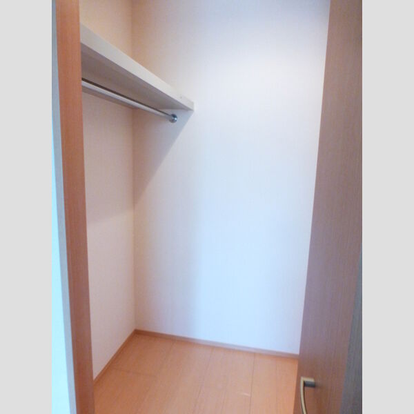 エスポワール神明 ウォークインクローゼット