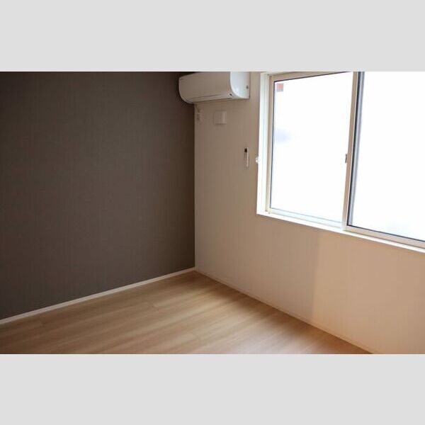 Castle上野201号室 洋室