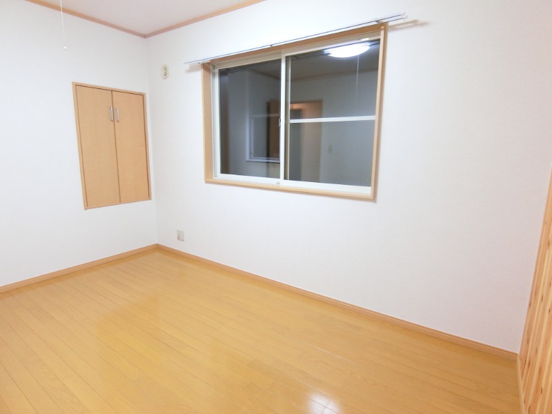 アバンテ大和田 2面採光です