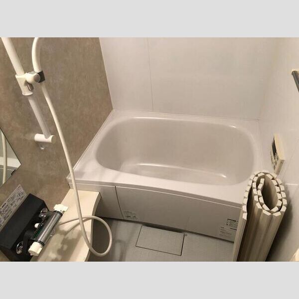 サニーコートⅢ バス