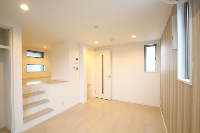 ＣＢ加茂宮クオーレ リビング