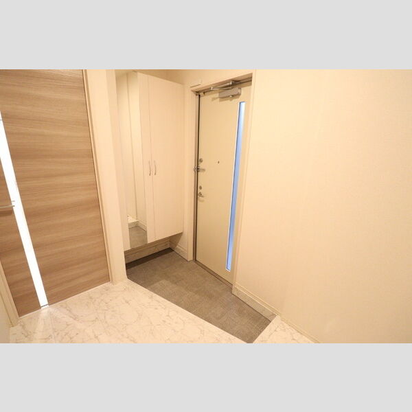 ル・ベリエ 玄関