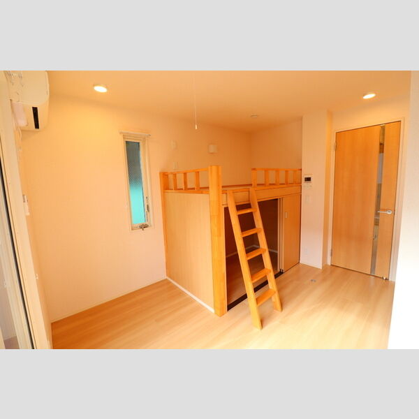 ライズ生田 居室