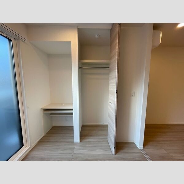 セレスティア西新井 クローゼット&ワークデスク