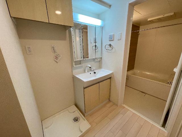 Ｎｅｌｋｅ（ネルケ）103号室 洗髪洗面化粧台